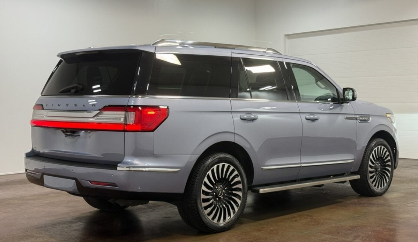 2020 Lincoln Navigator Black Label