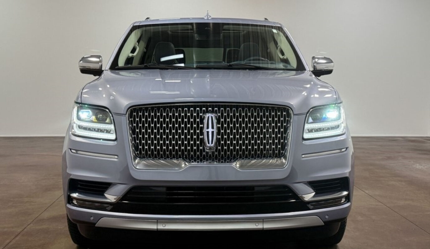 2020 Lincoln Navigator Black Label