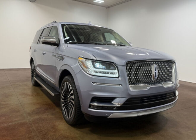 2020 Lincoln Navigator Black Label