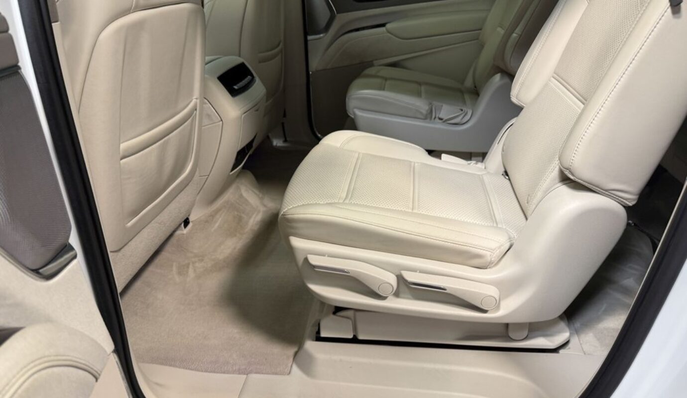 2021 Cadillac Escalade ESV Sport Platinum