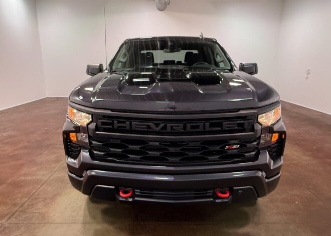 2020 Chevrolet Silverado 1500 Custom Trail Boss