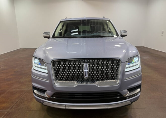 2020 Lincoln Navigator Black Label