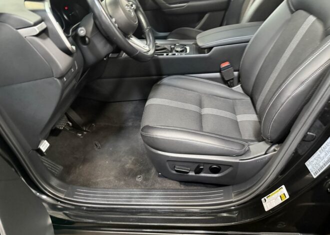 2023 Mazda CX-50 2.5 S Preferred Plus Package