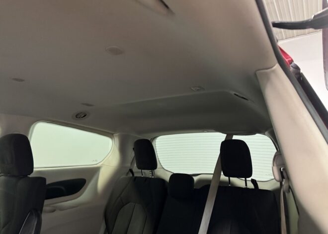 2020 Chrysler Pacifica Touring