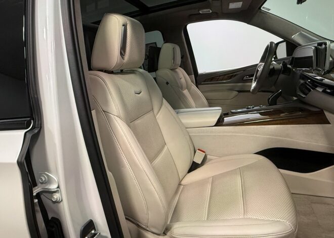 2021 Cadillac Escalade ESV Sport Platinum