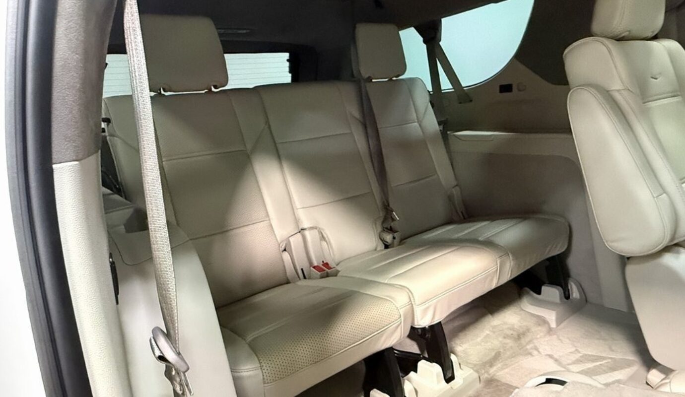 2021 Cadillac Escalade ESV Sport Platinum