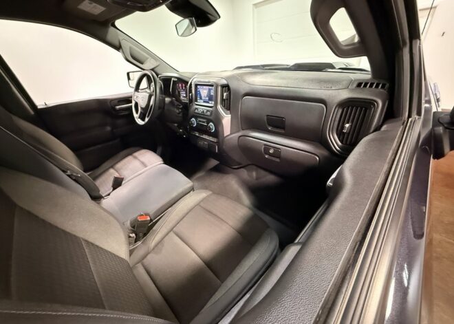 2020 Chevrolet Silverado 1500 Custom Trail Boss