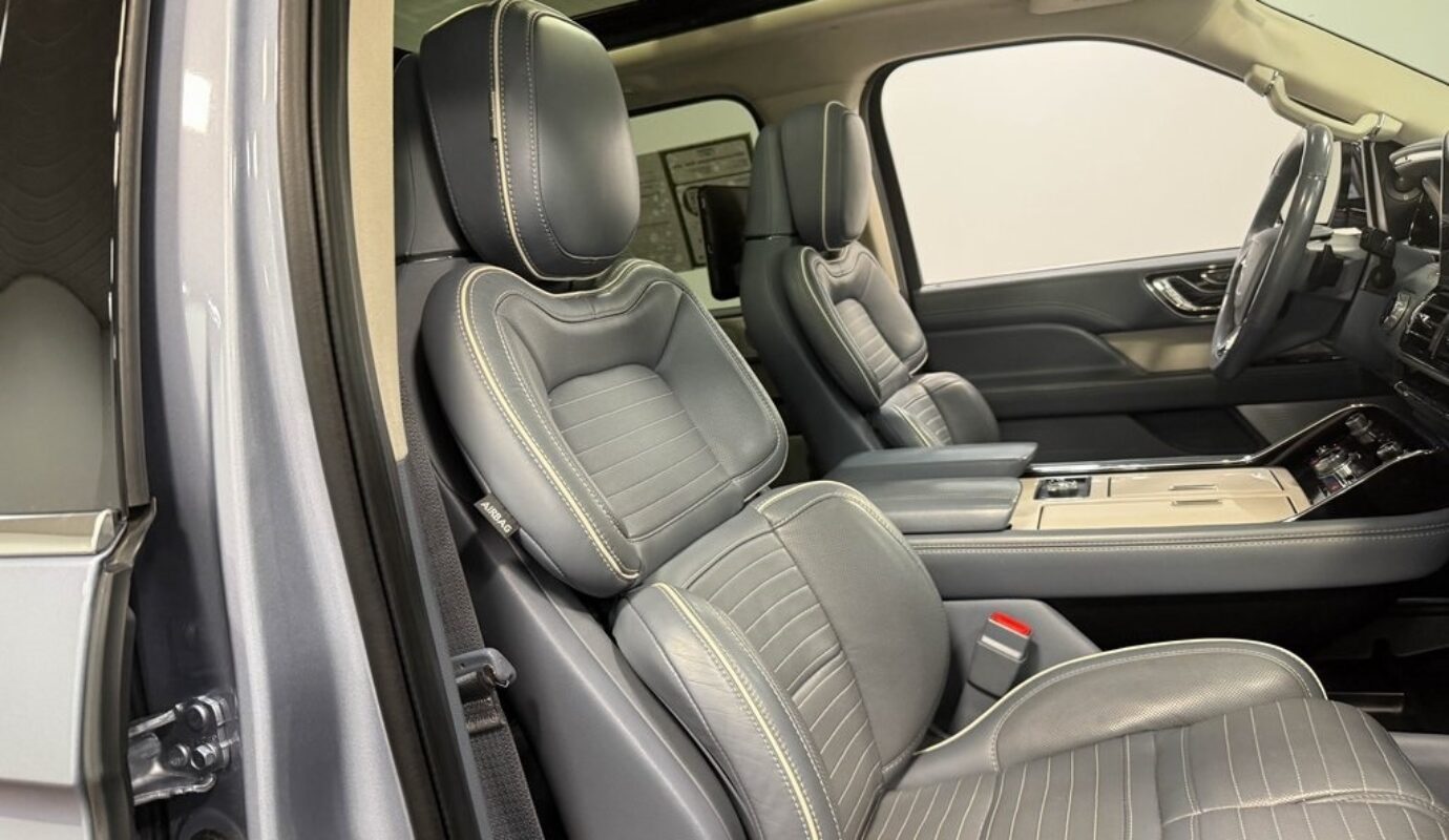 2020 Lincoln Navigator Black Label