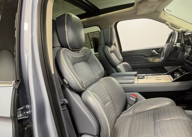 2020 Lincoln Navigator Black Label