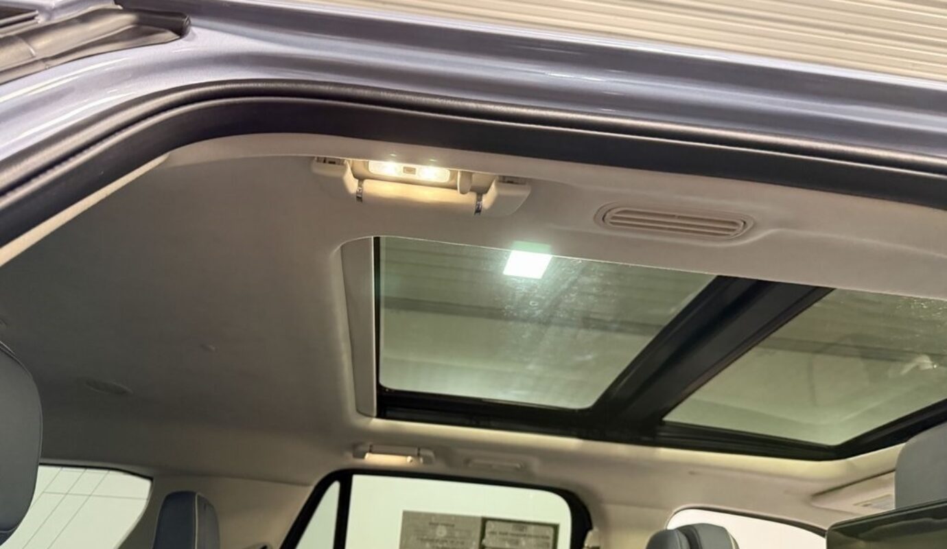 2020 Lincoln Navigator Black Label