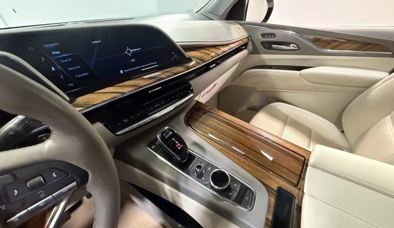 2021 Cadillac Escalade ESV Sport Platinum