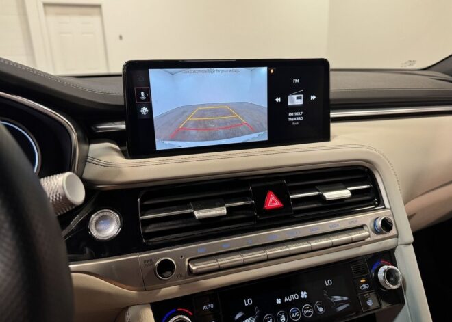 2025 Genesis G70 2.5T