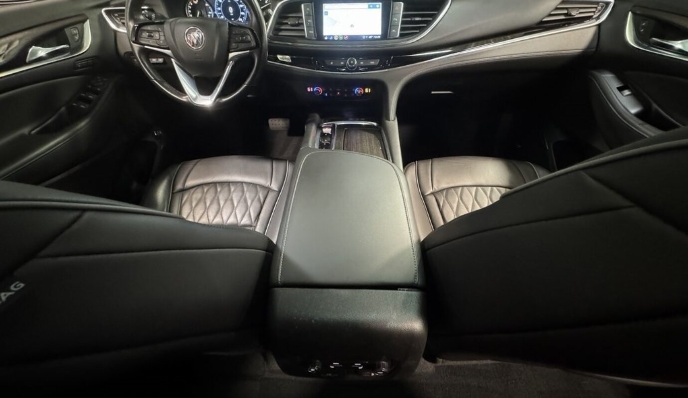 2023 Buick Enclave Avenir
