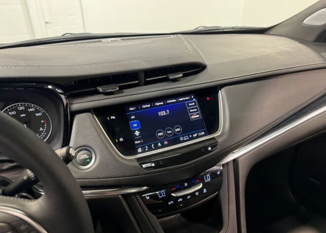 2025 Cadillac XT5 Premium Luxury