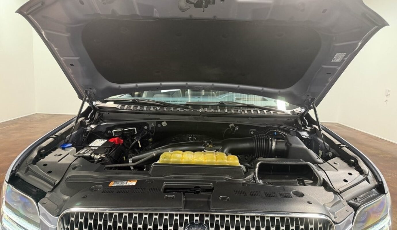 2020 Lincoln Navigator Black Label