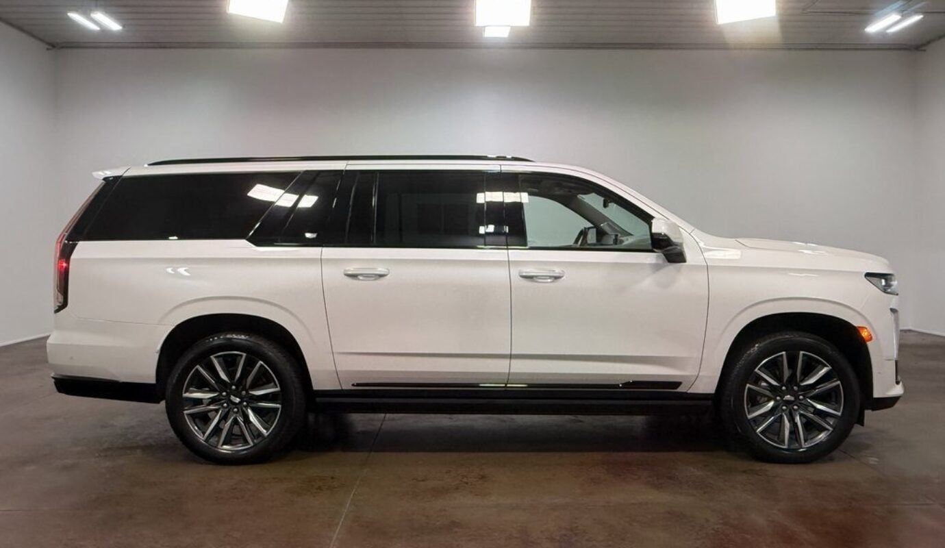 2021 Cadillac Escalade ESV Sport Platinum