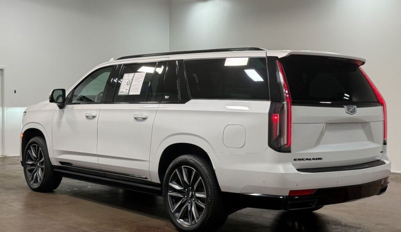 2021 Cadillac Escalade ESV Sport Platinum