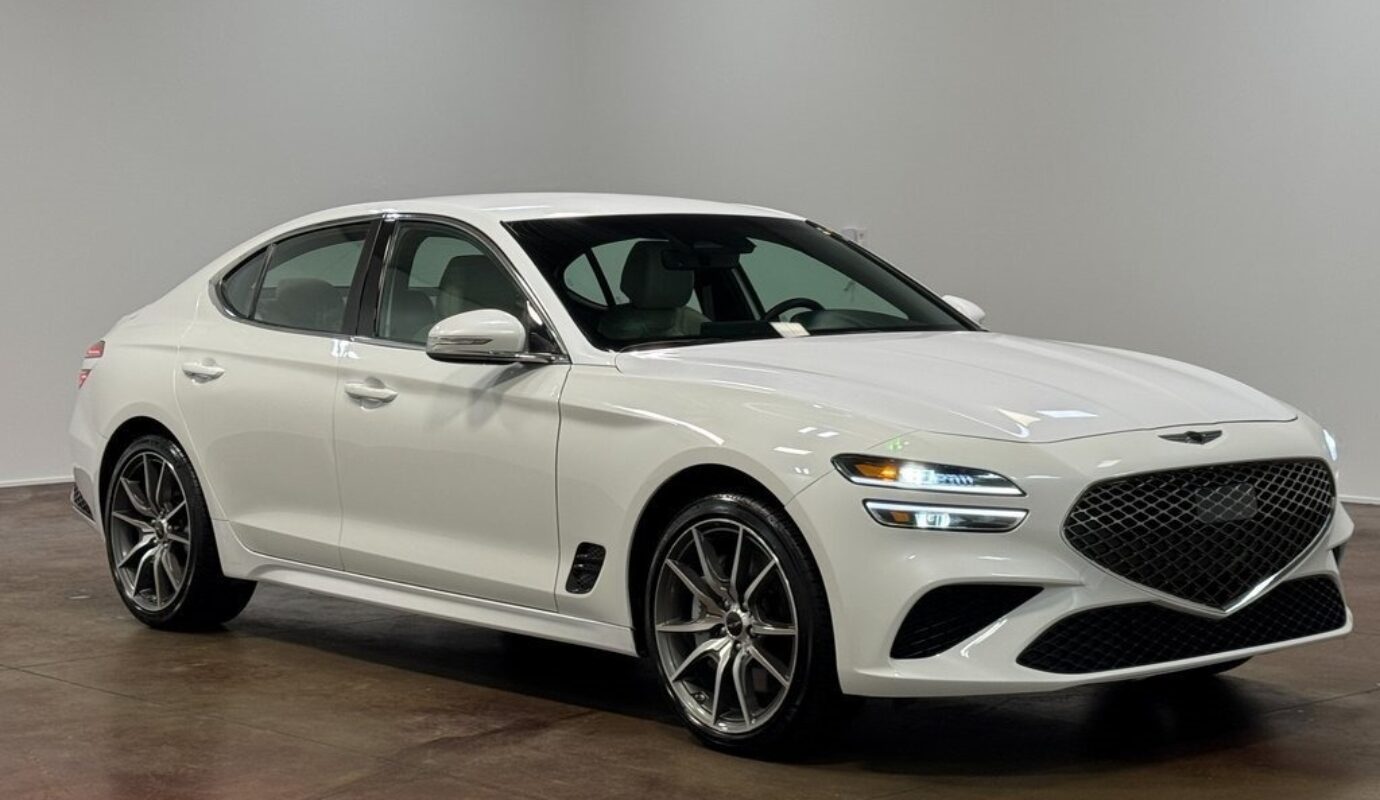 2025 Genesis G70 2.5T