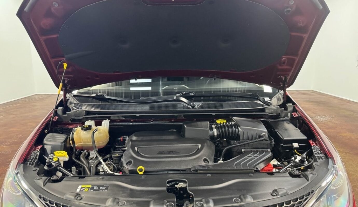 2020 Chrysler Pacifica Touring