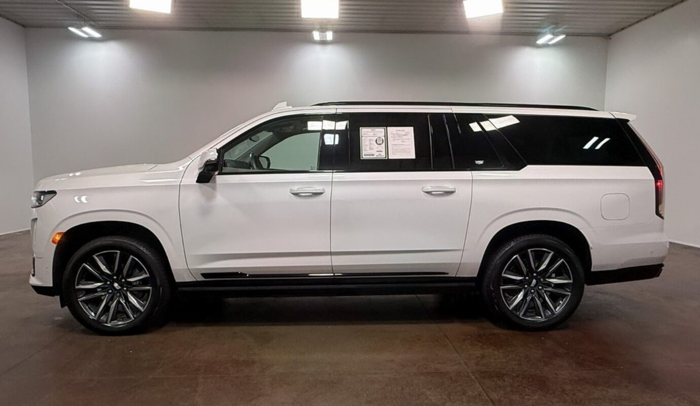 2021 Cadillac Escalade ESV Sport Platinum