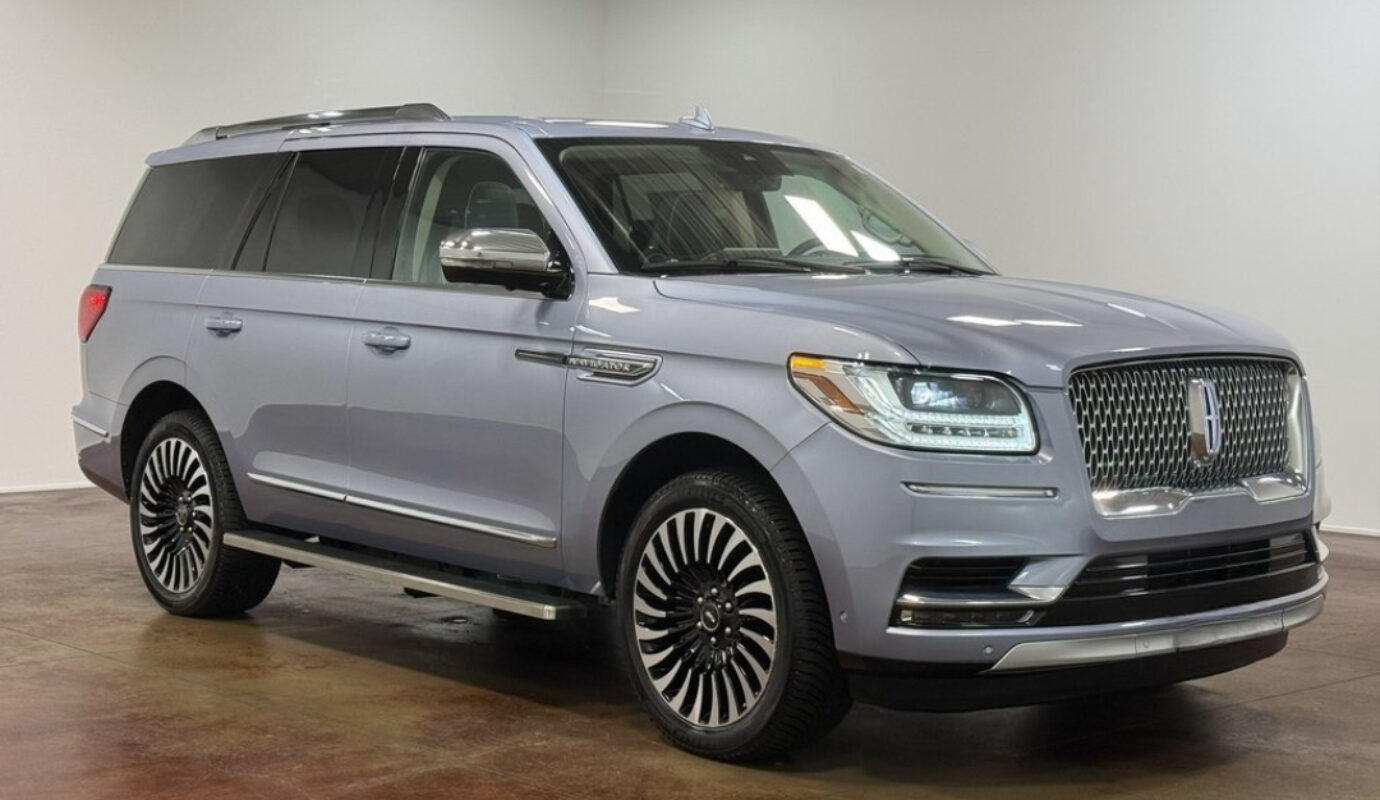 2020 Lincoln Navigator Black Label