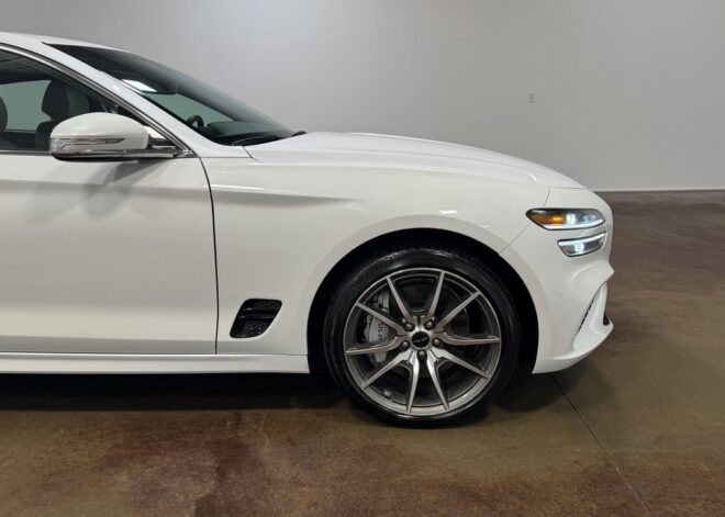 2025 Genesis G70 2.5T